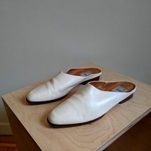 Leather mules